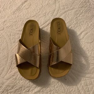 Boutique espadrille gold platform Sandle S8.5
